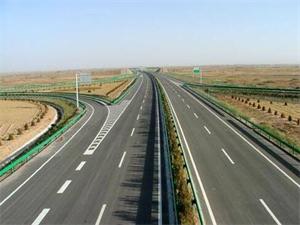 莱芜高速公路施工